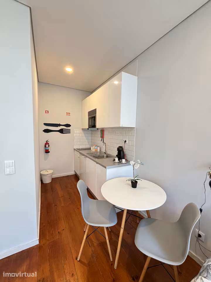 Apartamento com jardim e despesas incluidas - Grande imagem: 5/12
