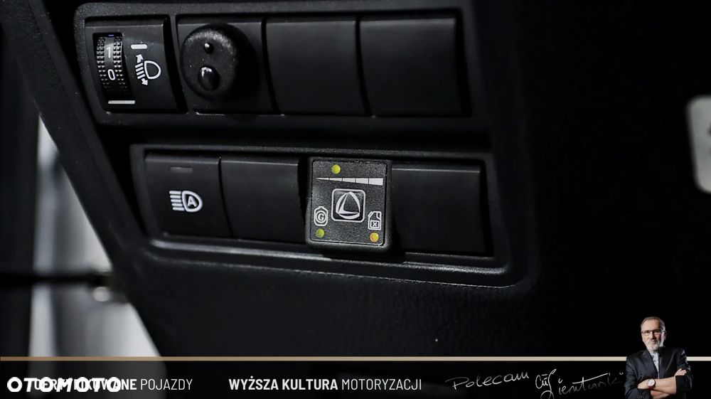 Toyota Yaris Cross Hybrid 1.5 Dynamic - 19