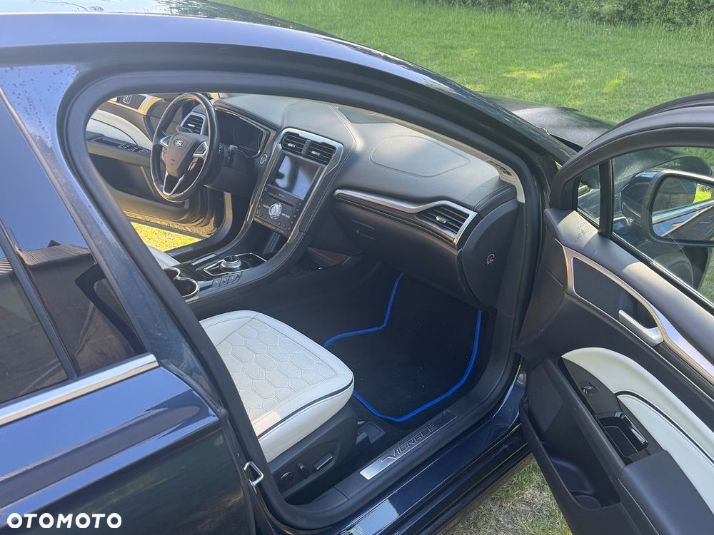 Ford Mondeo 2.0 EcoBlue Vignale Plus - 13