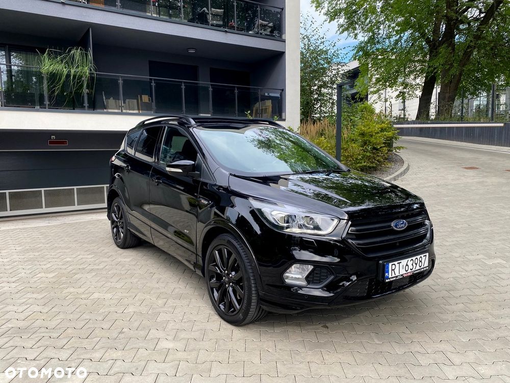 Ford Kuga 2.0 TDCi 4x4 ST-Line - 4