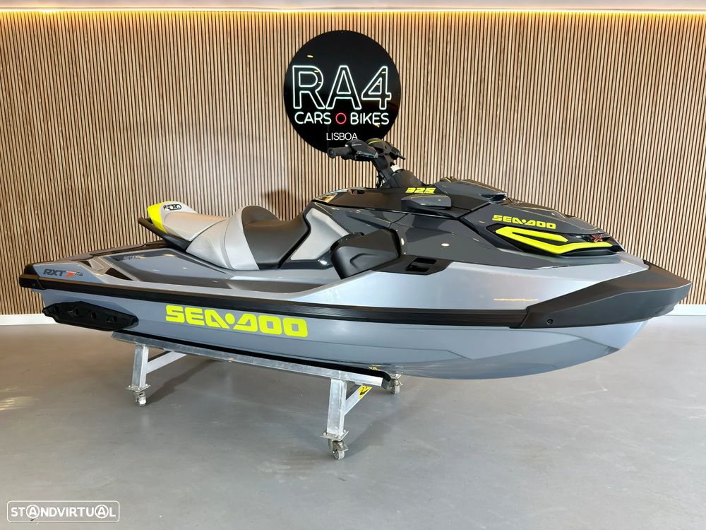 Sea-Doo RXT-X 325 RS - 1