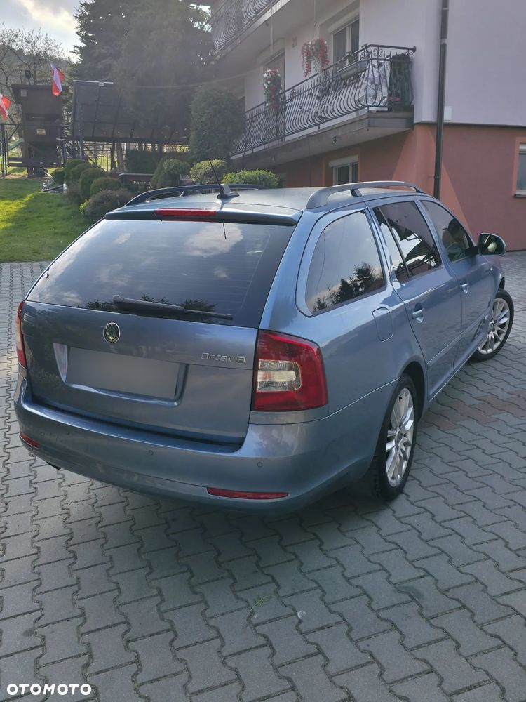 Skoda Octavia 2.0 TDI DPF DSG Laurin & Klement - 5