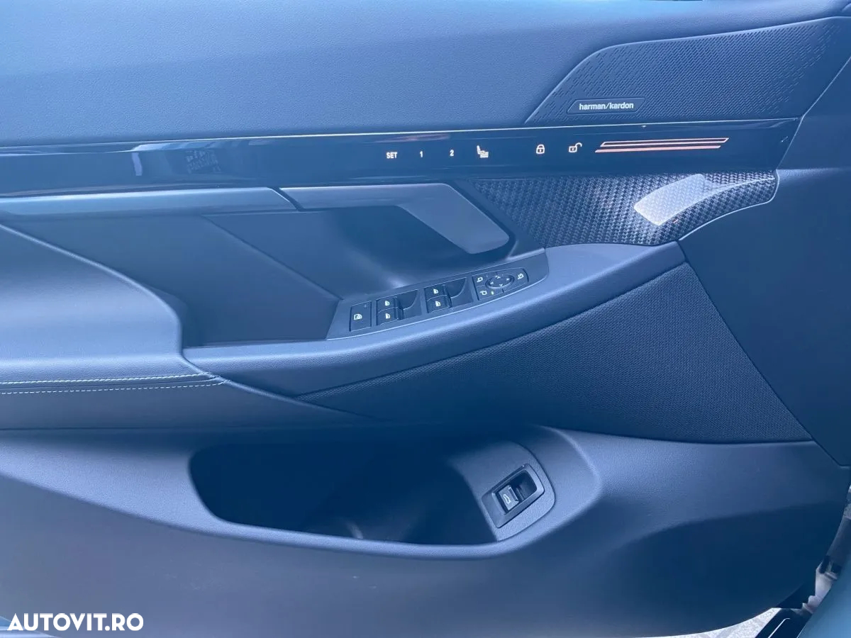 BMW Seria 5 520i AT MHEV - 8