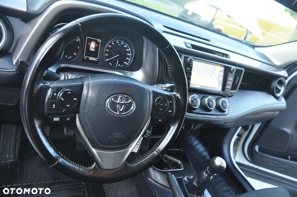 Toyota RAV4 2.0 4x4 Start&Stop Executive - 23