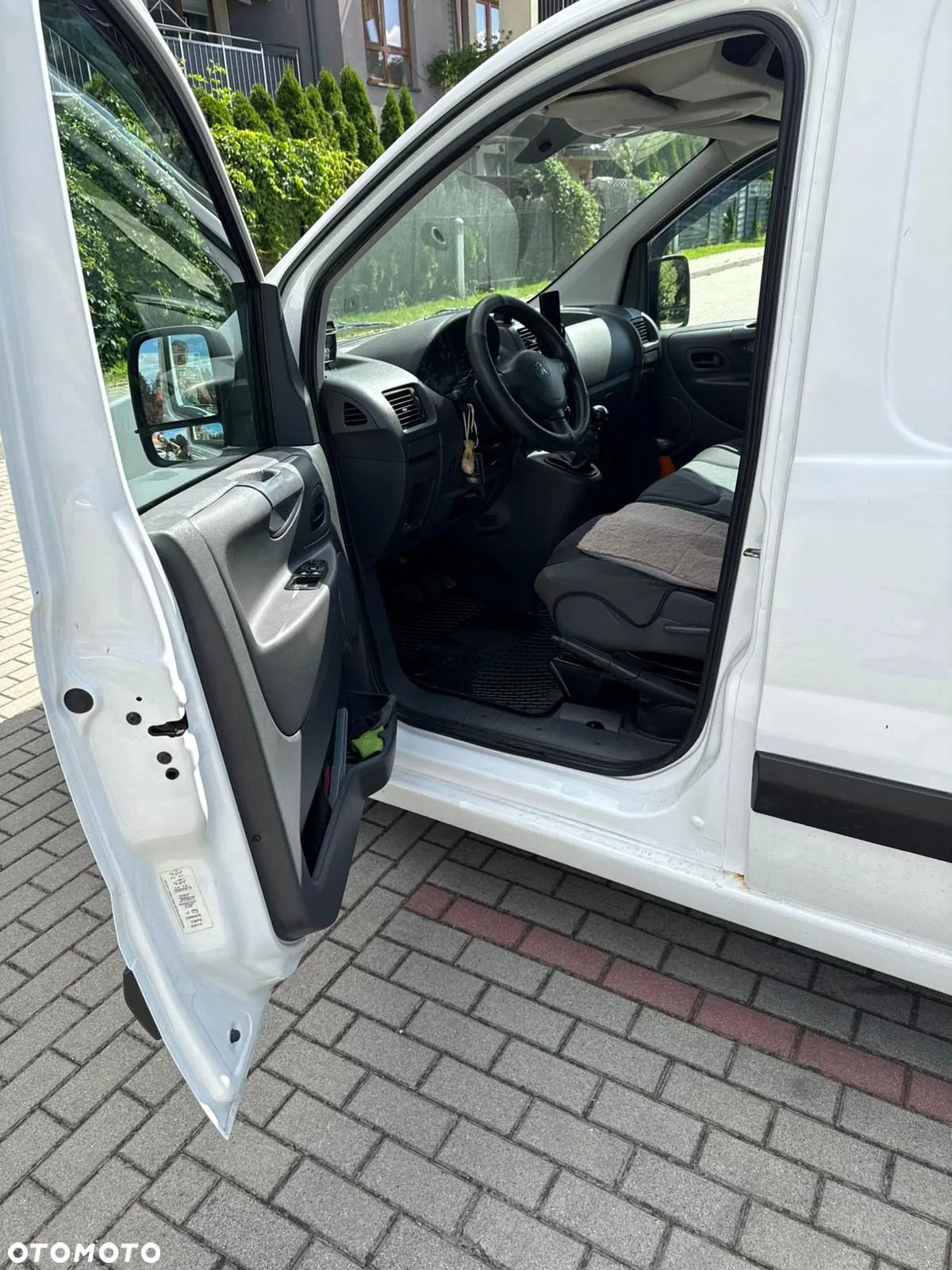 Peugeot Expert - 10