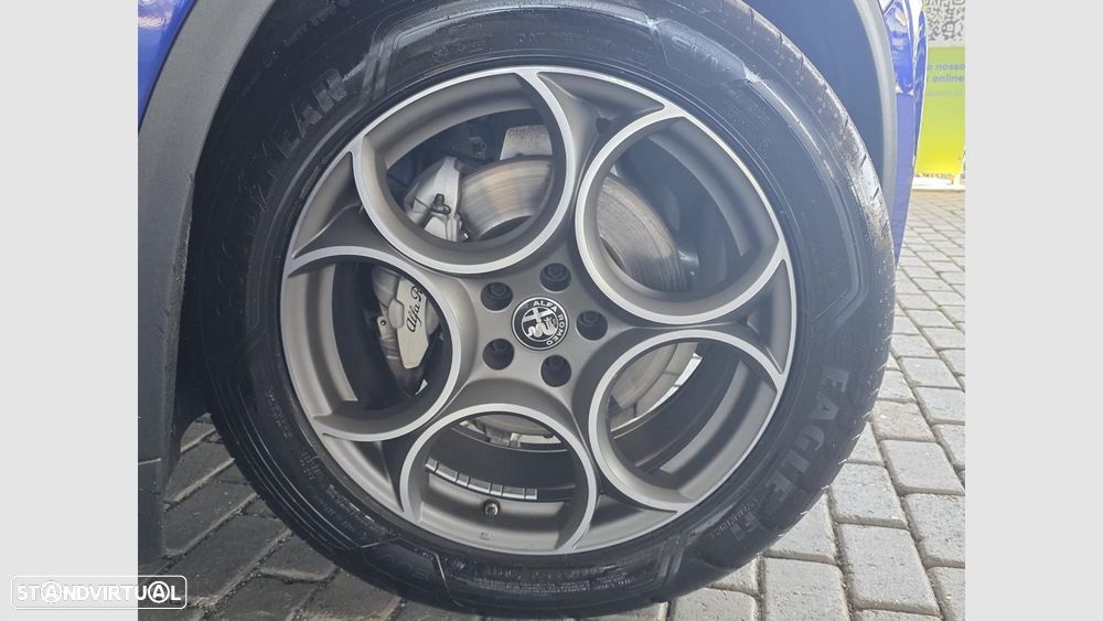 Alfa Romeo Stelvio 2.2 D Sprint Q4 AT8 - 11