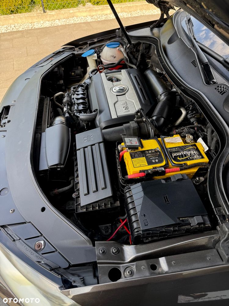 Volkswagen Passat - 31