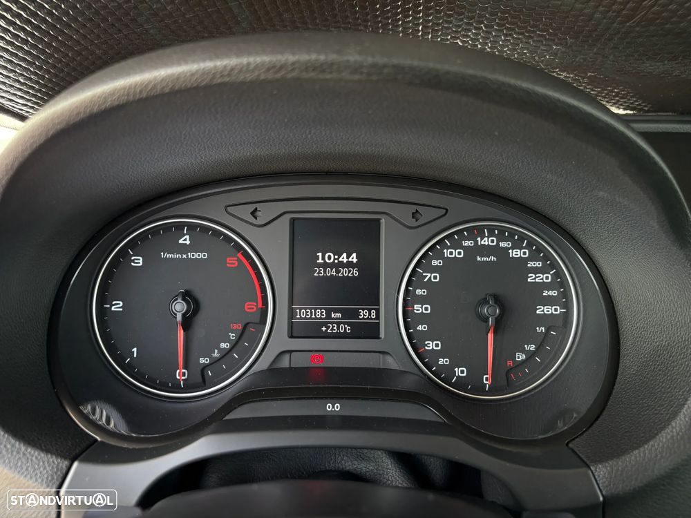 Audi A3 Sportback 1.6 TDI Attraction - 12