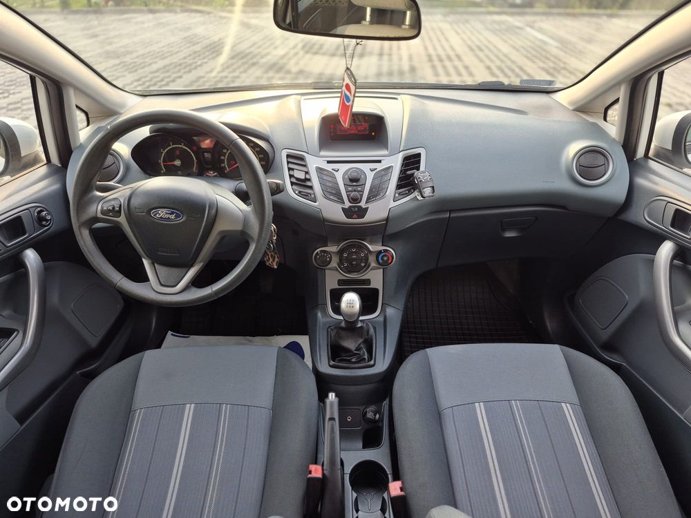 Ford Fiesta 1.25 Ambiente - 15