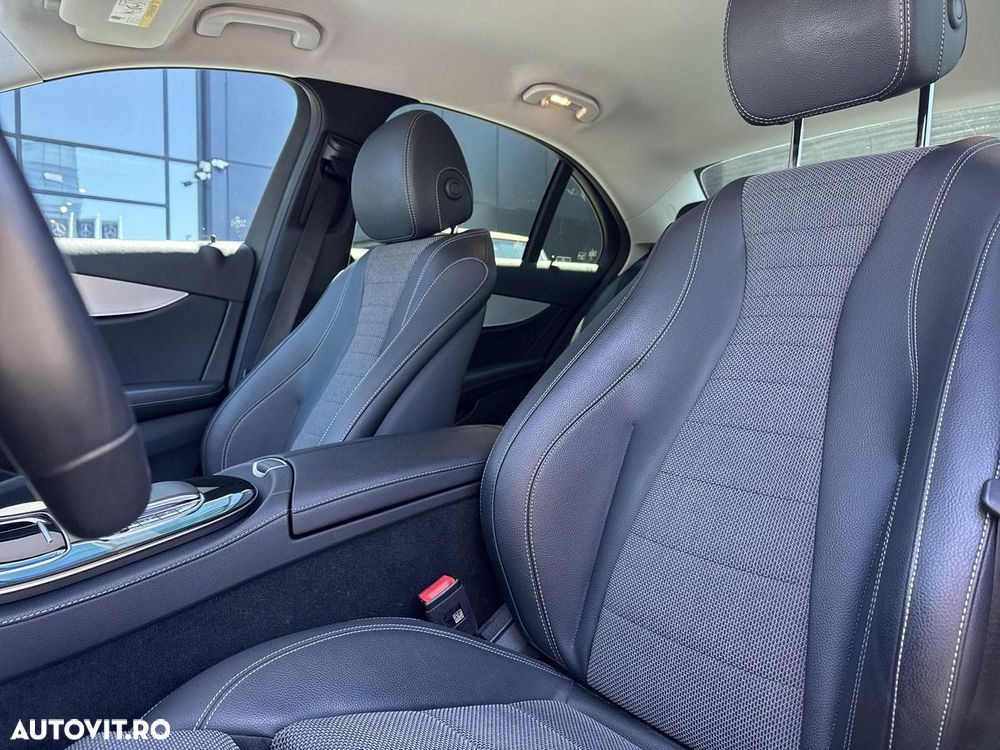 Mercedes-Benz E 300 d 4MATIC 9G-TRONIC - 10