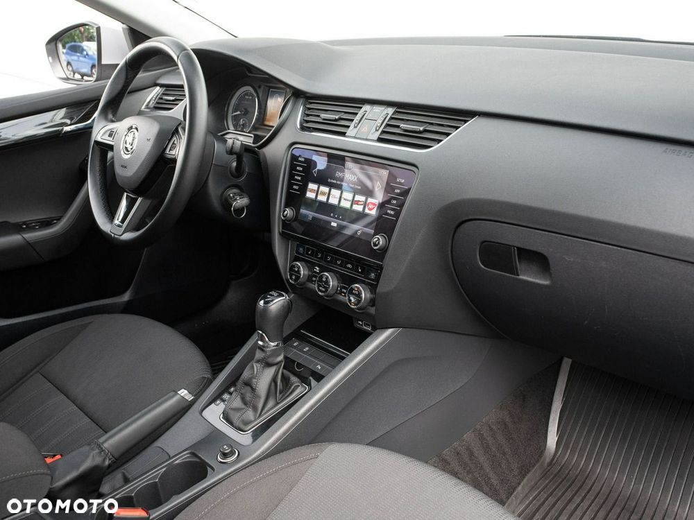 Skoda Octavia 2.0 TSI DSG Style - 30