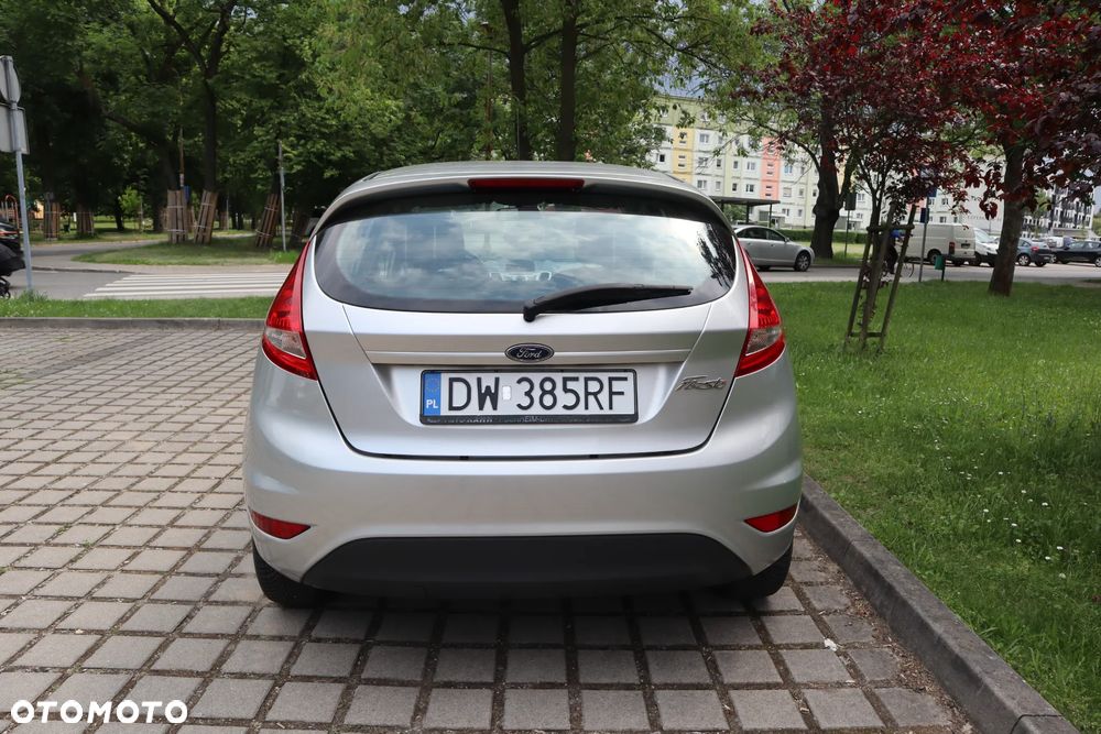 Ford Fiesta 1.25 Ambiente - 6