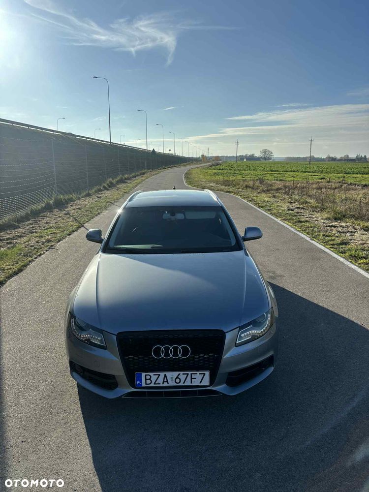 Audi A4 Avant 3.2 FSI quattro tiptronic Ambition - 2