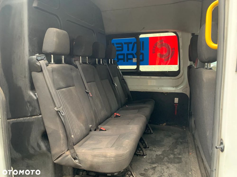Ford Transit - 11