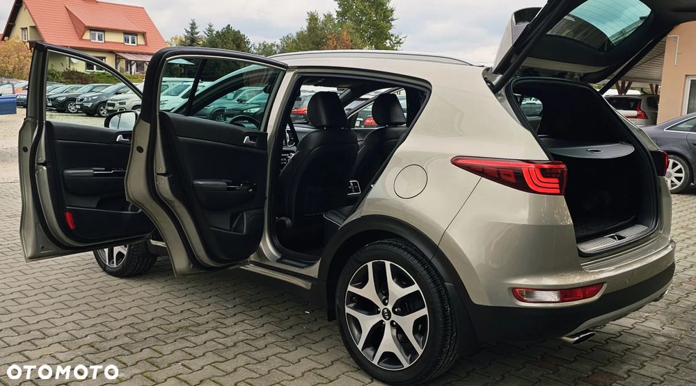 Kia Sportage 2,0 CRDI AWD GT Line - 27