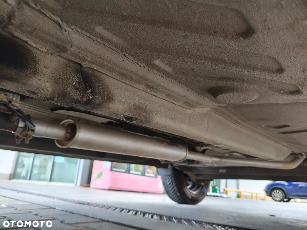 Dacia Duster 1.6 16V 4x2 Destination - 11