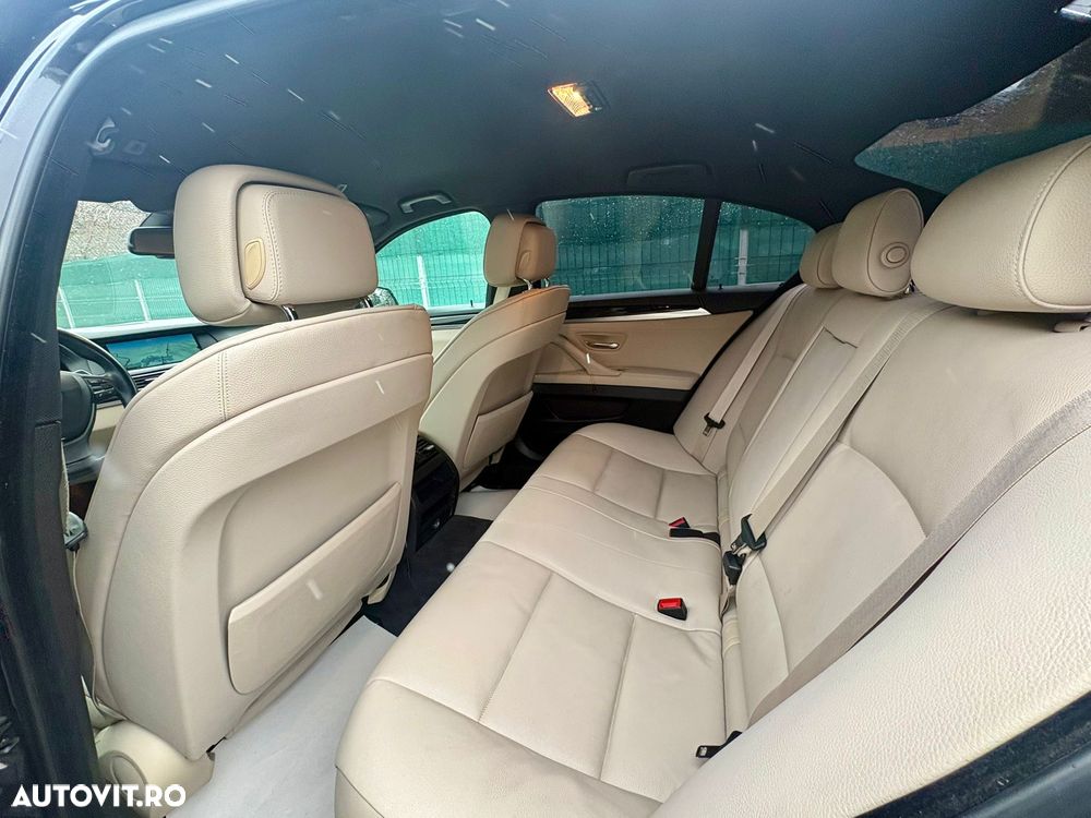 BMW Seria 5 525d xDrive Aut. Luxury Line - 5