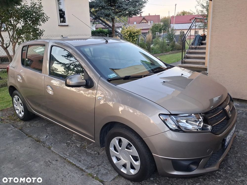 Dacia Sandero 1.2 16V Laureate EU6 - 2