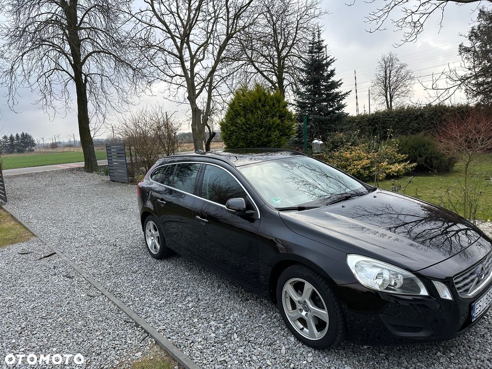 Volvo V60 D3 Momentum - 2