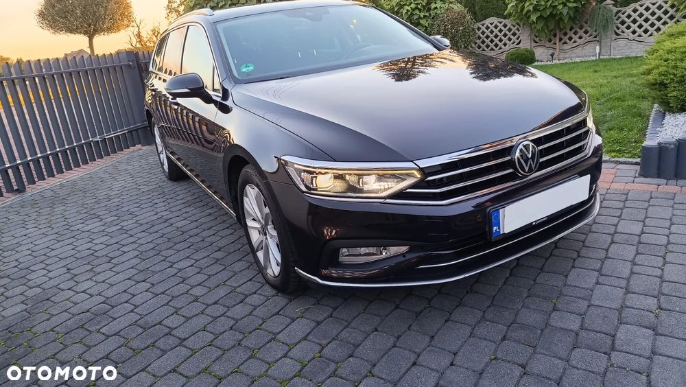Volkswagen Passat - 2