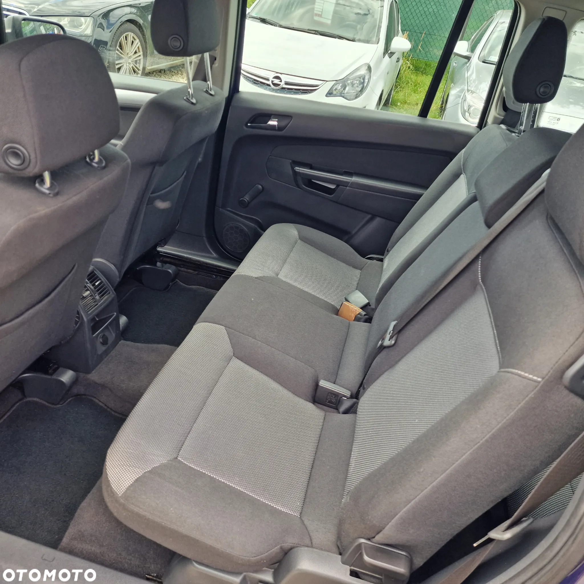 Opel Zafira 1.6 Active - 12