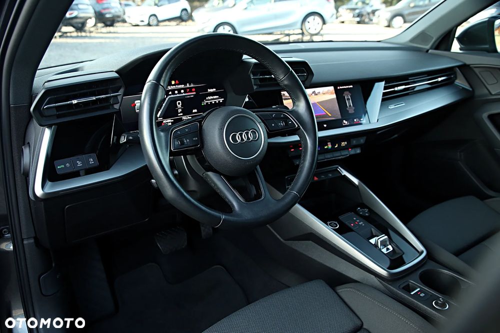 Audi A3 Limousine 35 TFSI Sport S tronic - 18