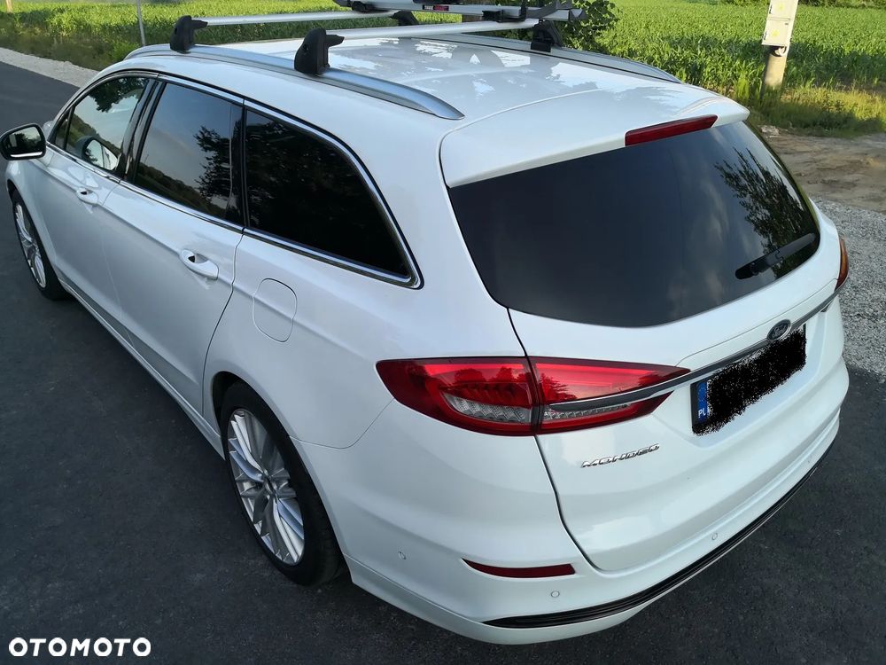 Ford Mondeo 2.0 TDCi Titanium PowerShift - 12
