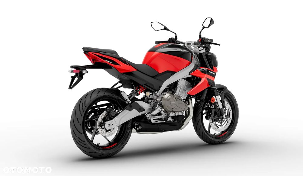 Aprilia Tuono - 7