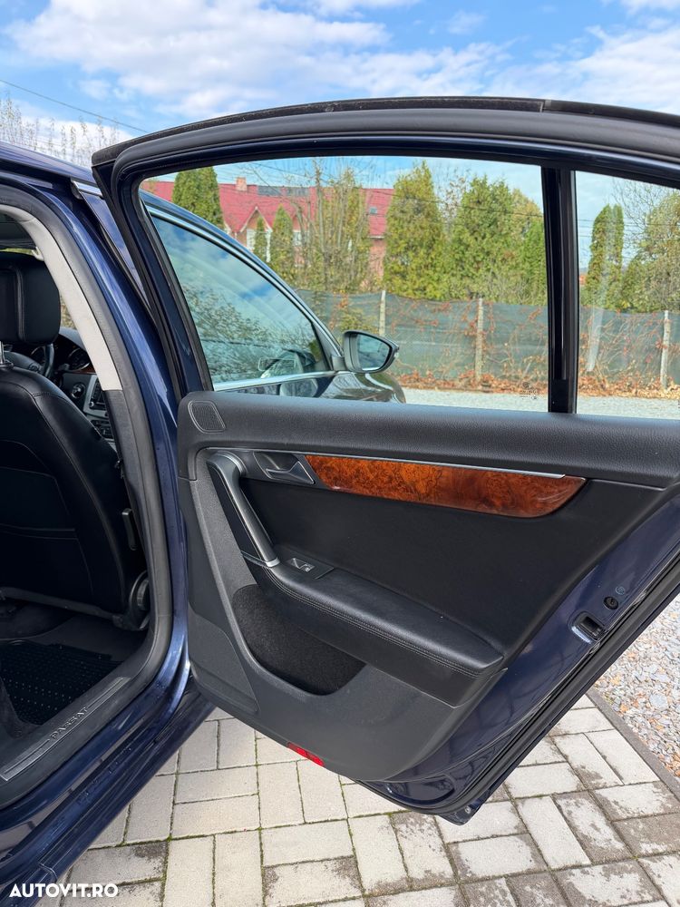 Volkswagen Passat 2.0 TDI BlueMotion Tehnology Highline DSG - 13