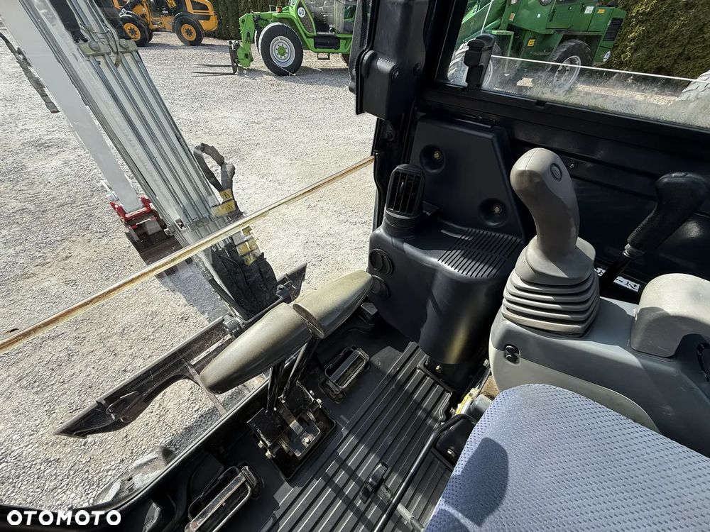 Hitachi ZX18 - 3 ZX 18 ZAXIS / TYLKO 2451 MTH! / Z NIEMIEC / PIĘKNA / ORYGINAŁ / 15 16 17 20 22 301.6 301.8 VIO PC KX 018 19C 16C 18-3 - 36