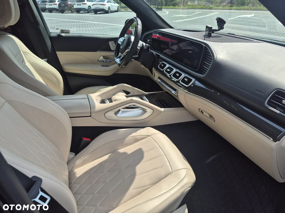 Mercedes-Benz GLS - 16