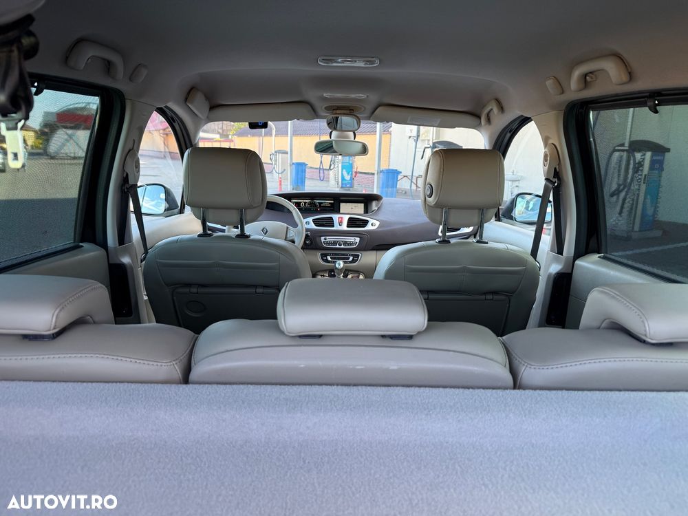 Renault Scenic TCe 130 Dynamique - 10