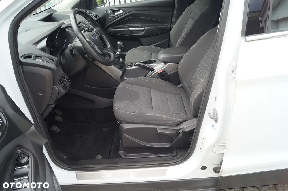 Ford Kuga 1.5 EcoBoost 2x4 SYNC - 19