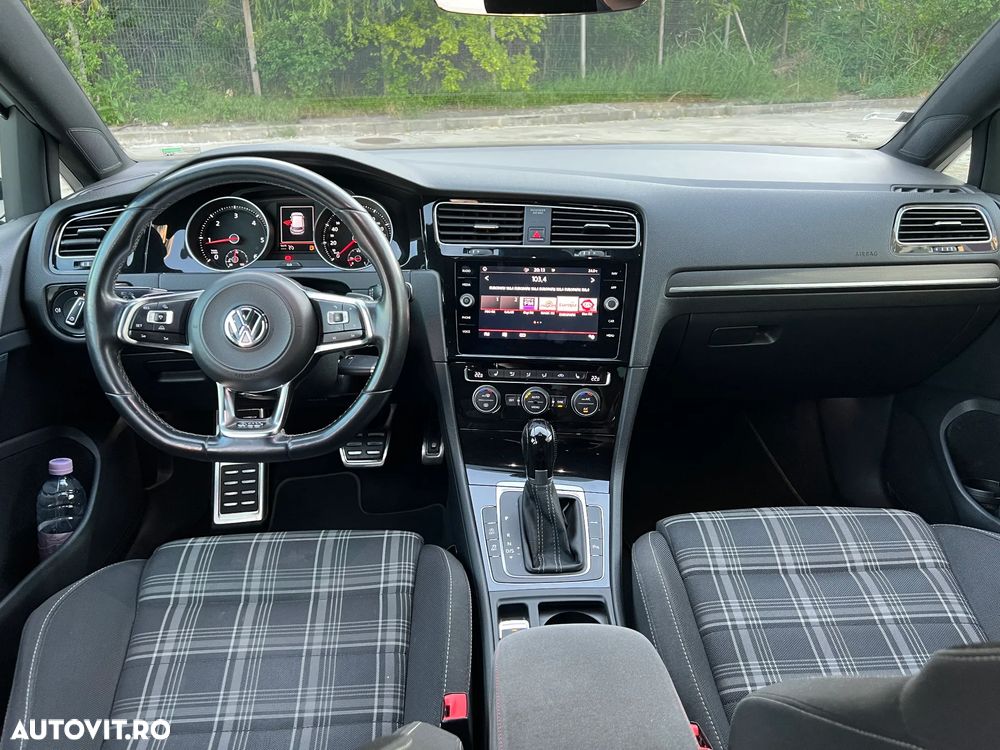 Volkswagen Golf GTD 2.0 TDI SCR DSG - 5
