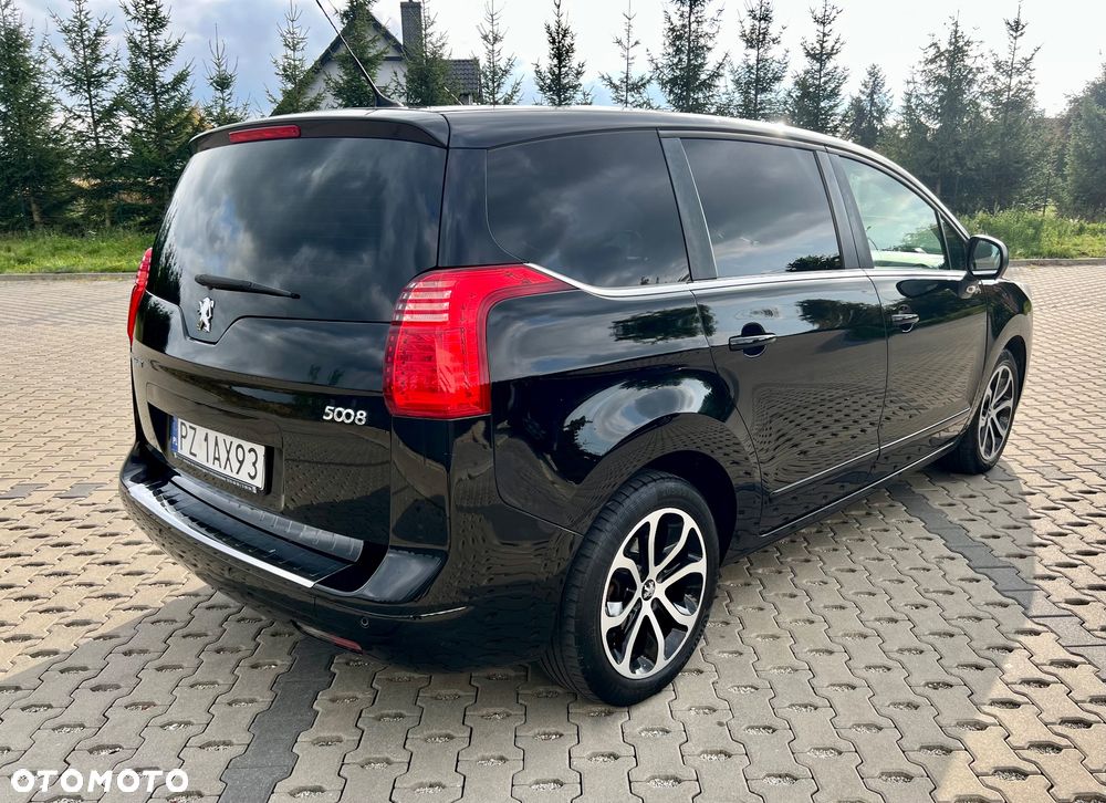 Peugeot 5008 - 5