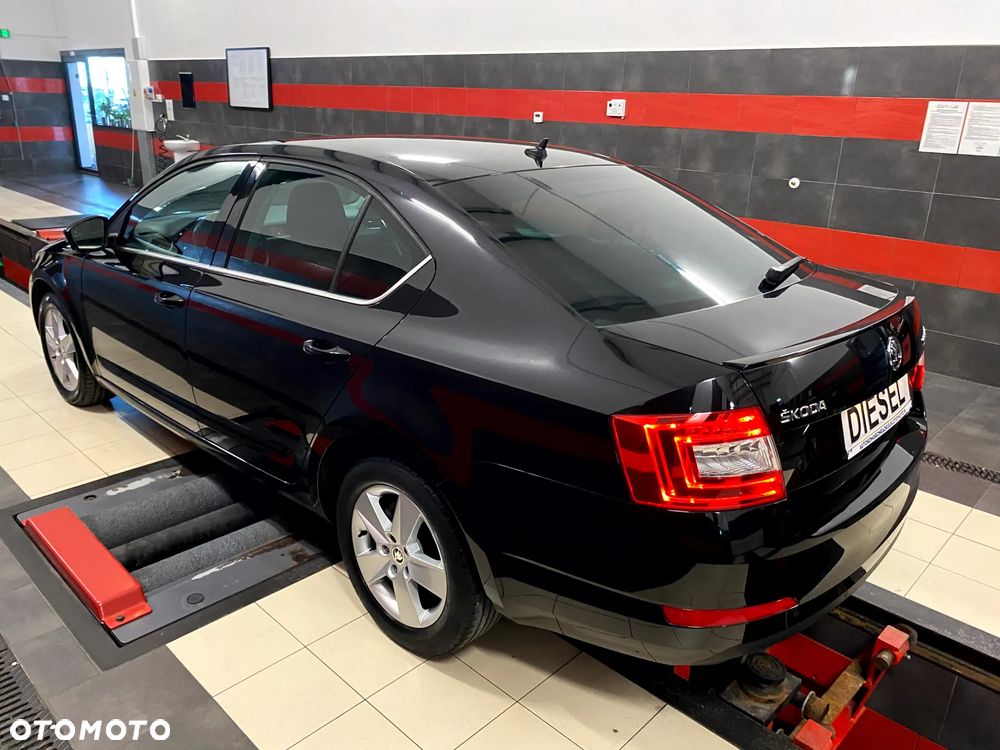 Skoda Octavia 1.6 TDI Greenline - 13