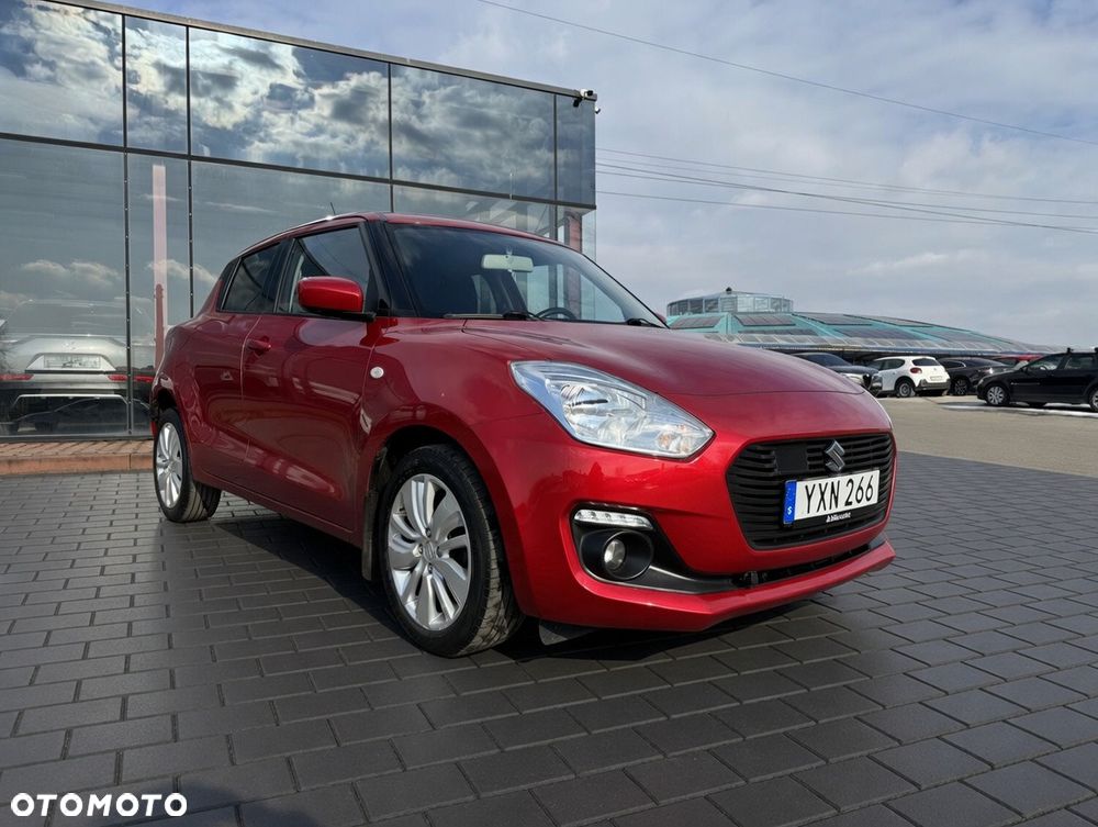 Suzuki Swift 1.2 Premium Plus - 6