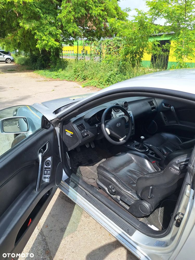 Hyundai Coupe - 12