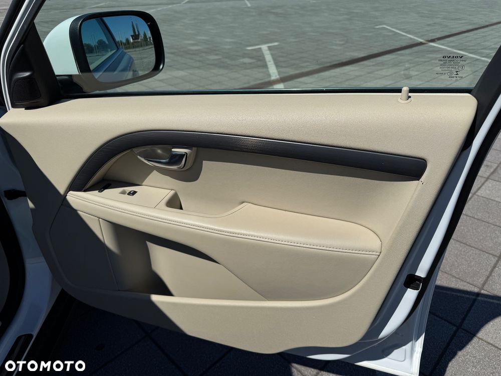 Volvo XC 70 D4 Drive-E Dynamic Summum - 16