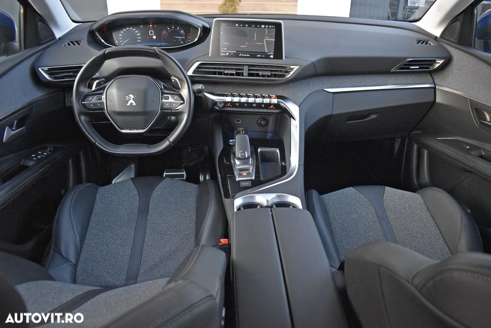 Peugeot 3008 PureTech 130 Stop & Start GPF EAT8 Allure Business-Paket - 7