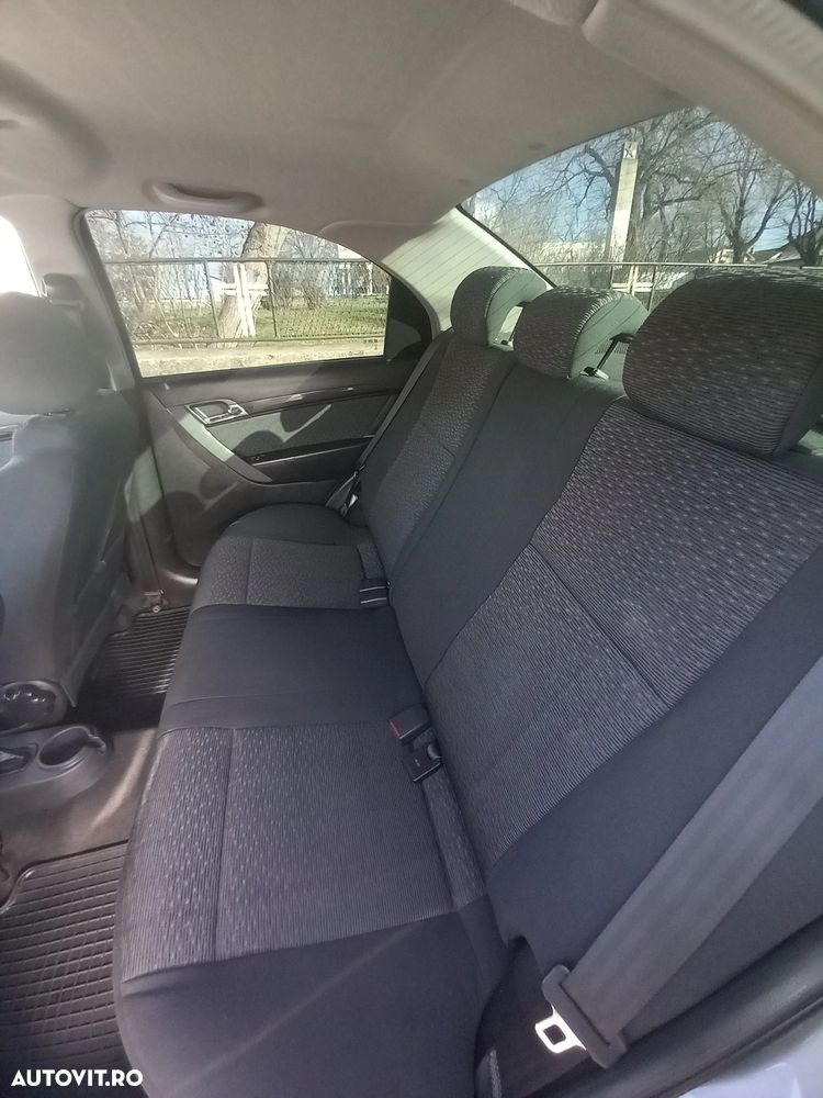 Chevrolet Aveo 1.4 16V LT - 7