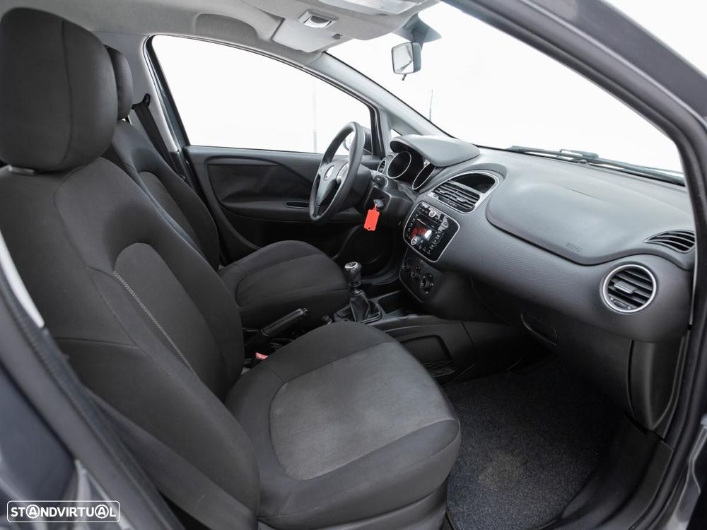Fiat Punto - 8