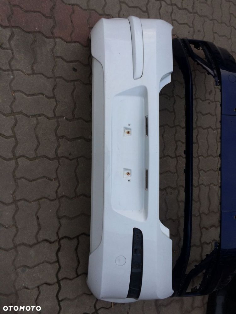 ZDERZAK TYLNY OPEL ASTRA III H 375768702 HB - 1