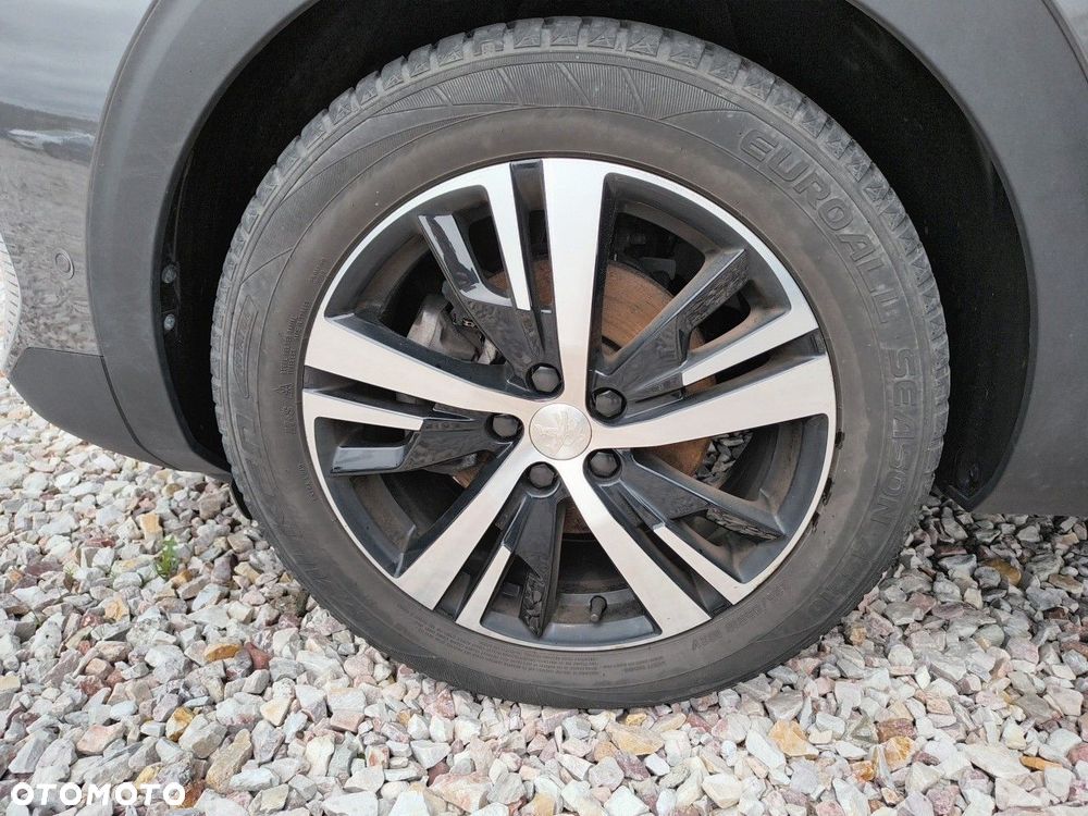 Peugeot 3008 1.2 PureTech GT S&S EAT8 - 11