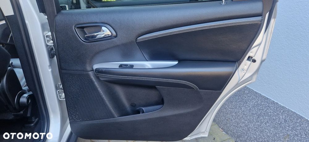 Fiat Freemont 2.0 Multijet 16V DPF Automatik Allrad Lounge - 14