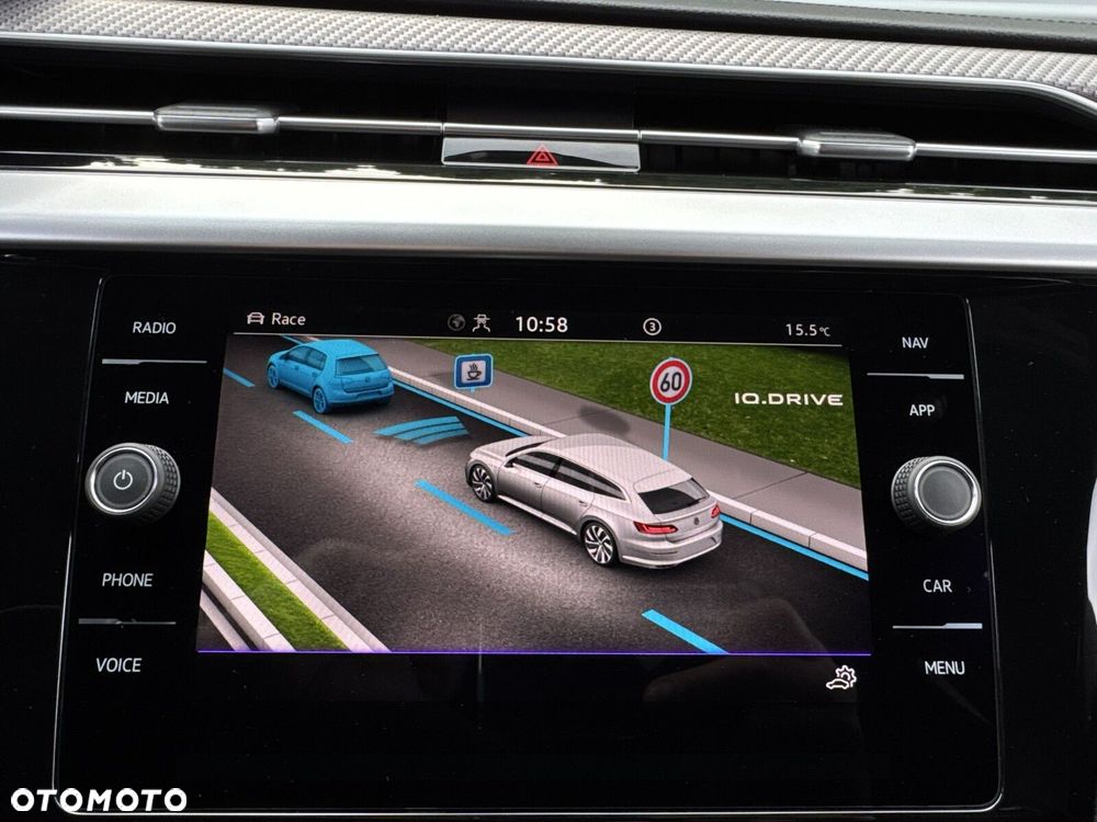 Volkswagen Arteon Shooting Brake 2.0 TSI 4Motion R DSG - 29