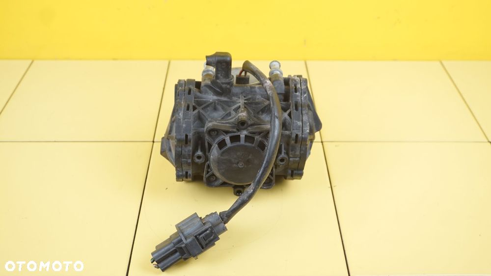 MONDEO MK5 2.0 HYBRYDA 16r 140KM UACA vacum pompa - 2