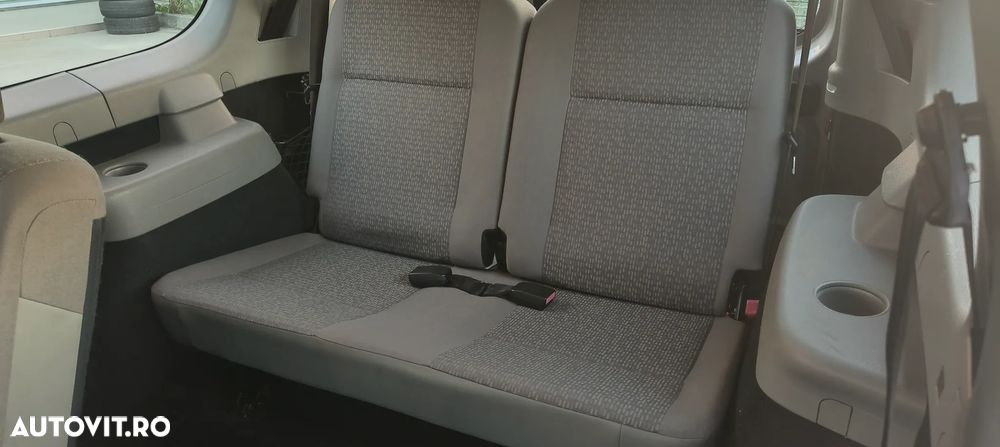 Dacia Logan MCV 1.6 16V Laureate - 9