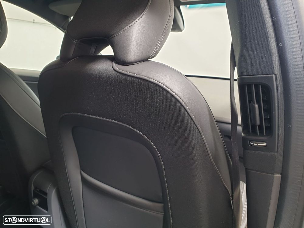 Volvo XC 60 2.0 D3 Dynamic Edition - 28