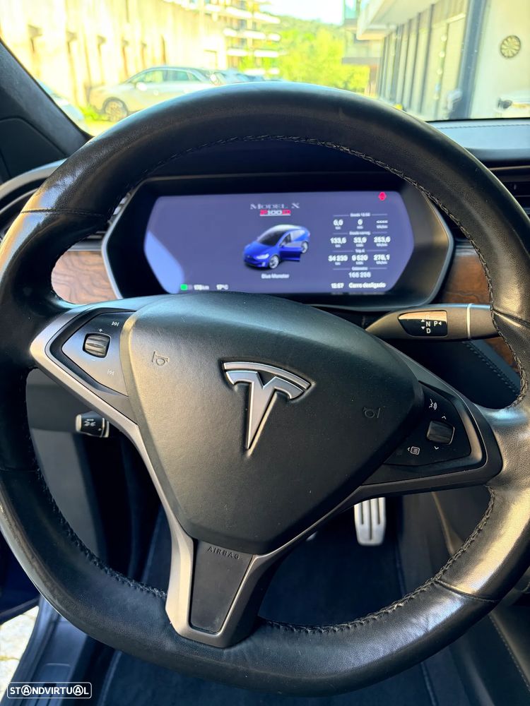Tesla Model X P100D - 47